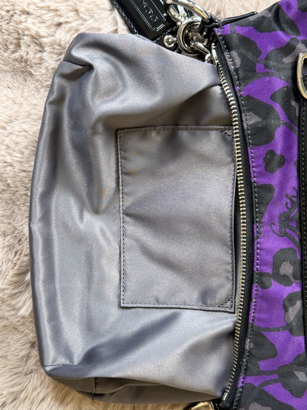 NWOT Coach Poppy Daisy Ocelot Purple Demi hobo bag with original crossbody strap - Picture 10 of 15